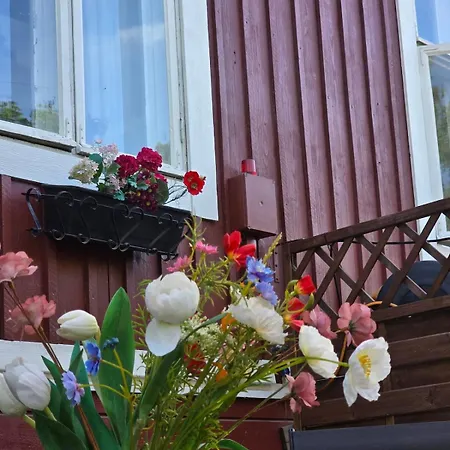 Viinikka Puutalo - Sauna, Garden, Grill - 90m2 度假居 坦佩雷