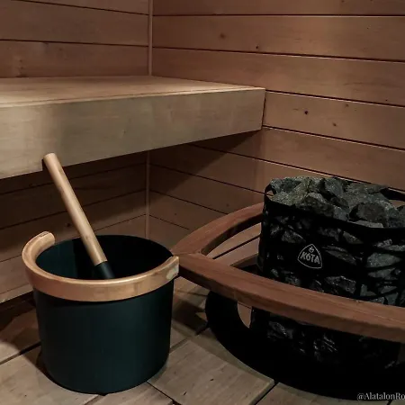 Loma-asunnot Viinikka Puutalo - Sauna, Garden, Grill - 90m2 Tampere